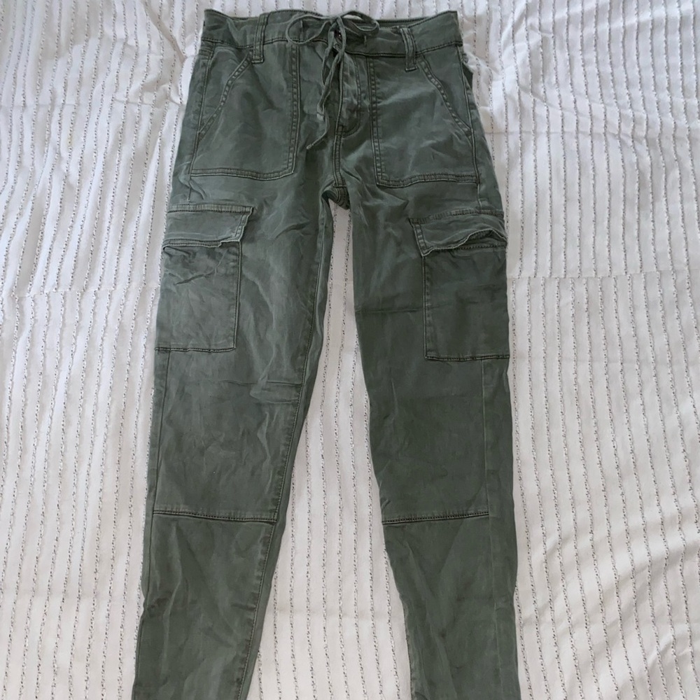 Army green American Eagle high rise jeggings